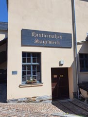 Eingang zum Sägewerk